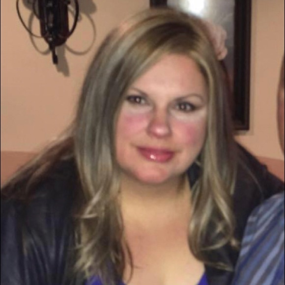 Meet your Posher, Veronica - Picture 1 of 1